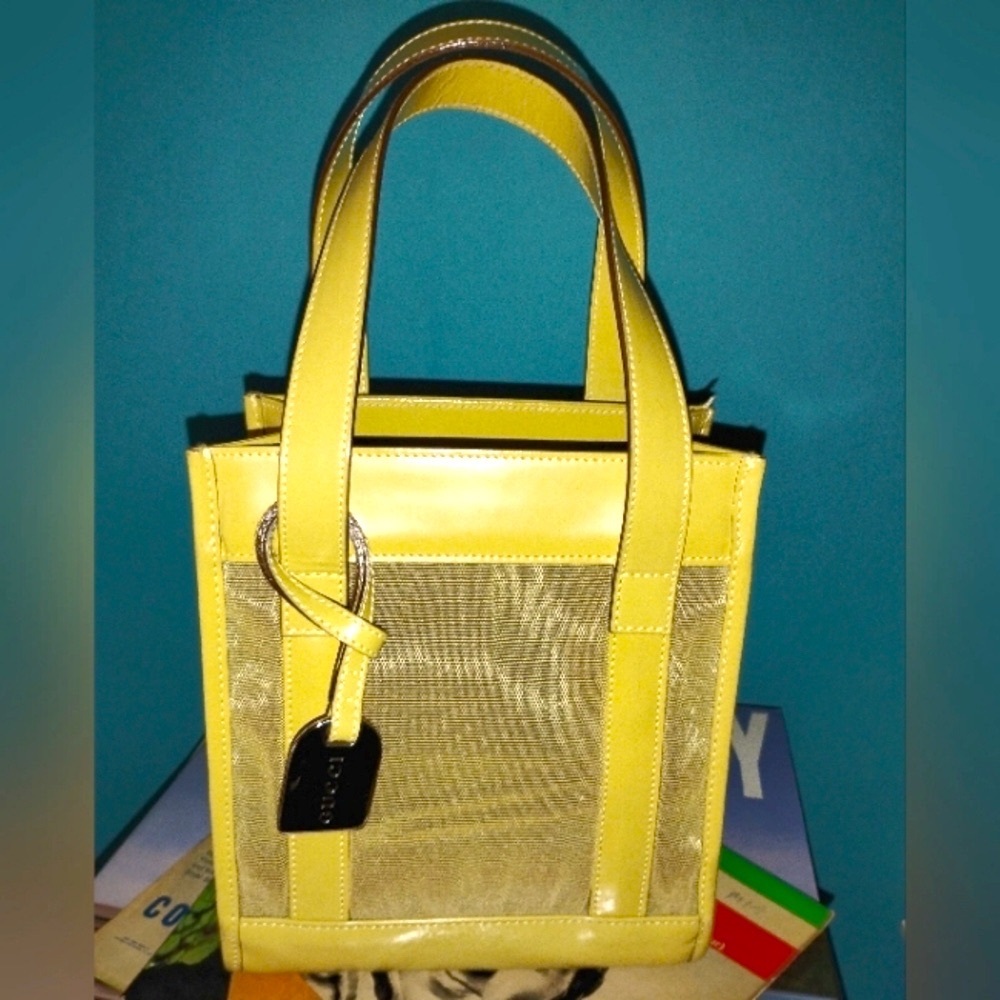 LOW START 🌟GUCCI Mesh Small Tote Set
